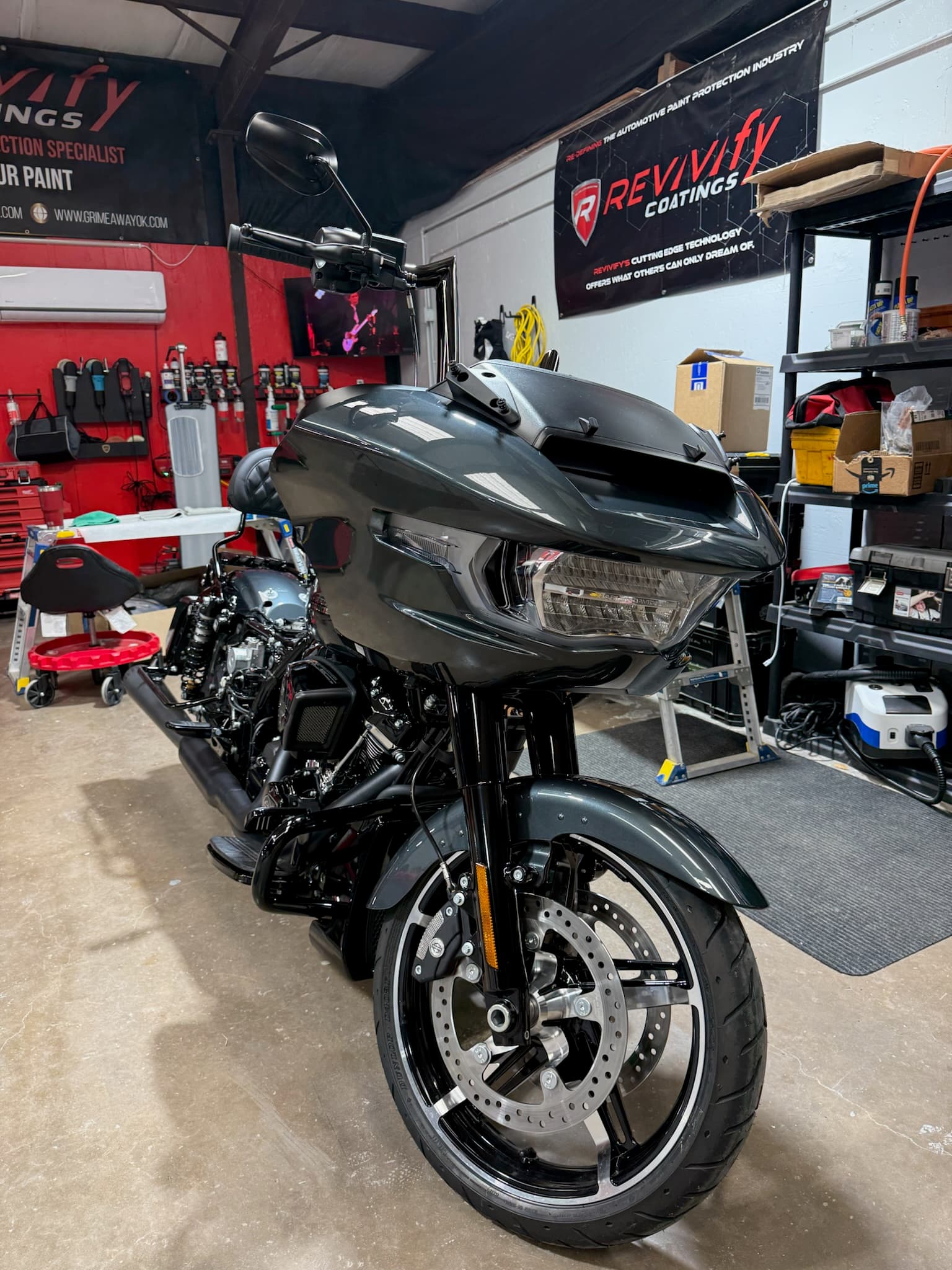 Harley-Davidson Road Glide detailed in the Grimeaway shop